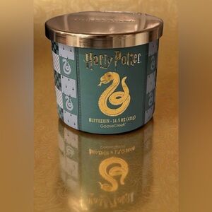 Goose Creek Harry Potter Slytherin Candle - Green and Gold